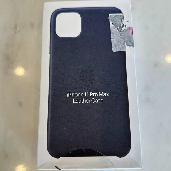 Apple iPhone 11 Pro Max Leather Phone Case Midnight Blue NWT - Picture 1 of 3